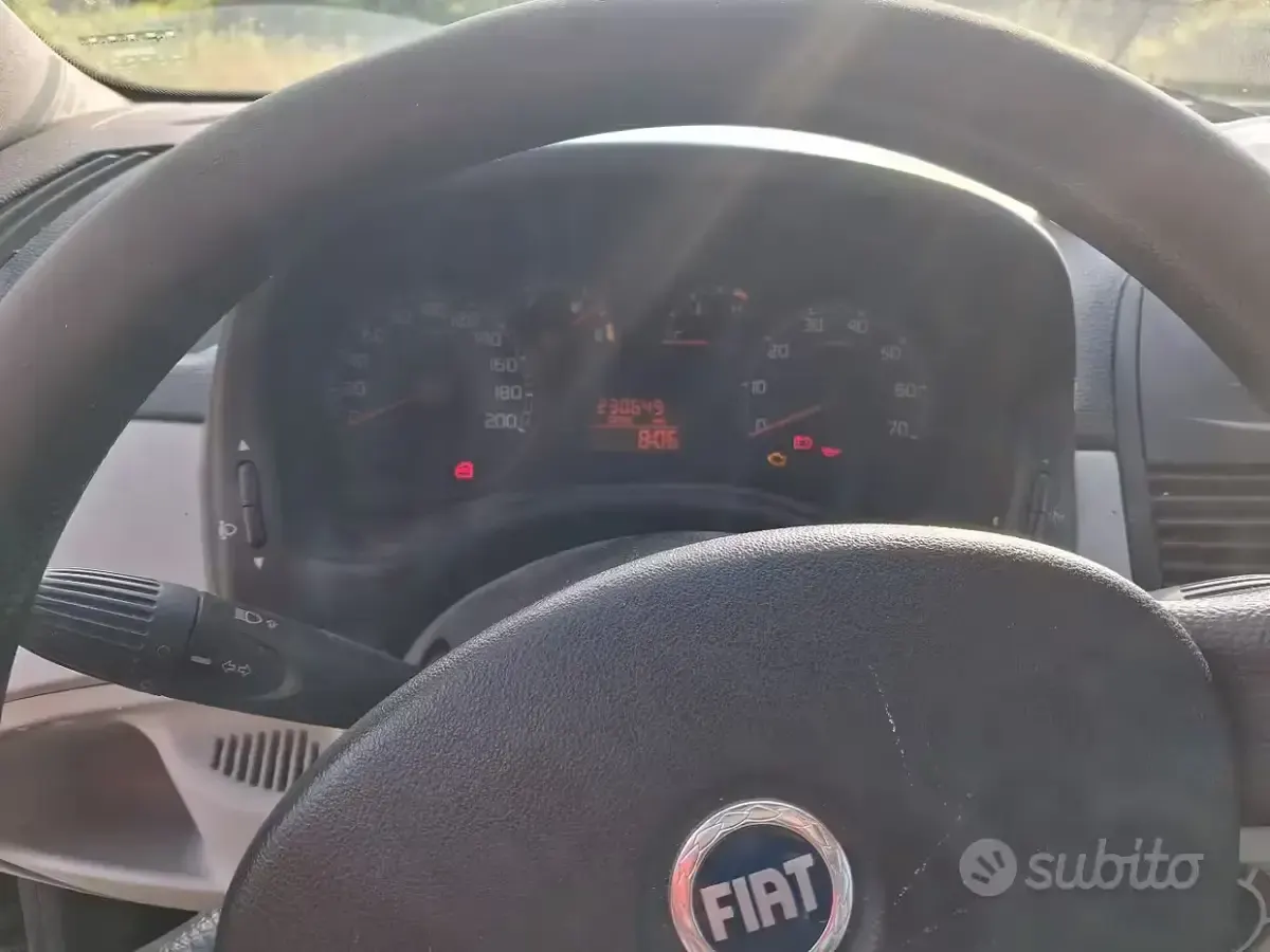 Occasion Fiat Punto 60 ch (44 kW) 2004 Citadine