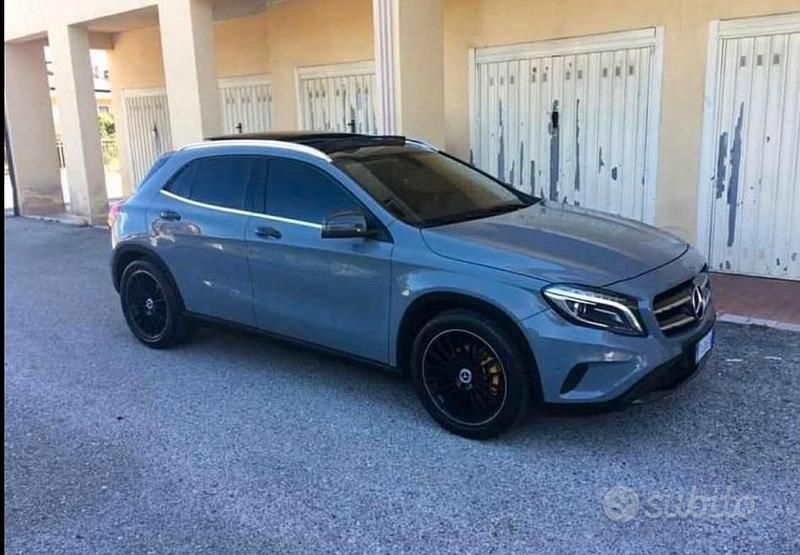 Usata 2014 Mercedes 200 Station wagon | 16.000 € - Immagine 1/4