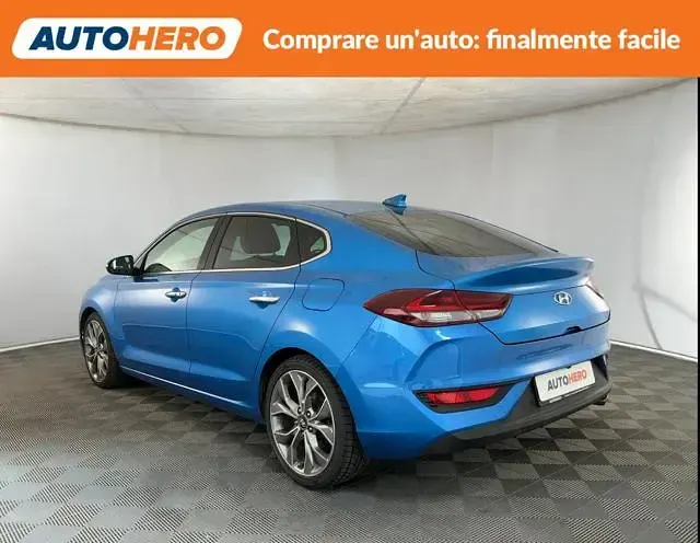 Usata Hyundai i30 Style 140 CV (102 kW) 2018 Blu Berlina