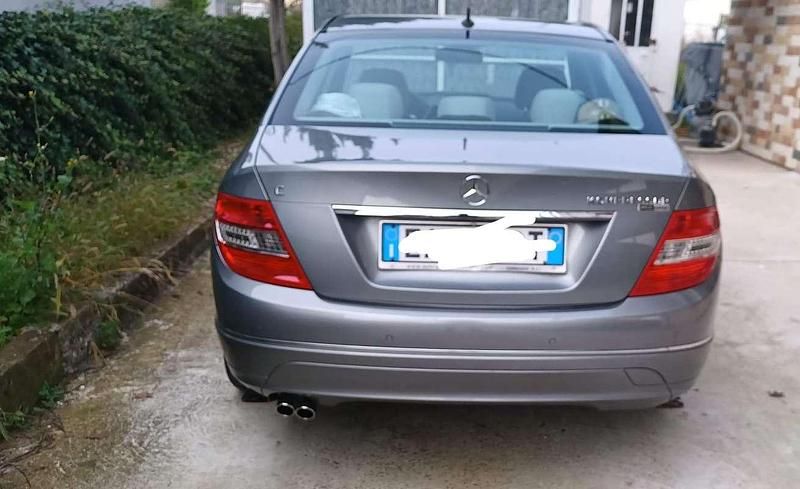 Usata Mercedes C180 Edition 170 CV (125 kW) 2002 Grigio Berlina