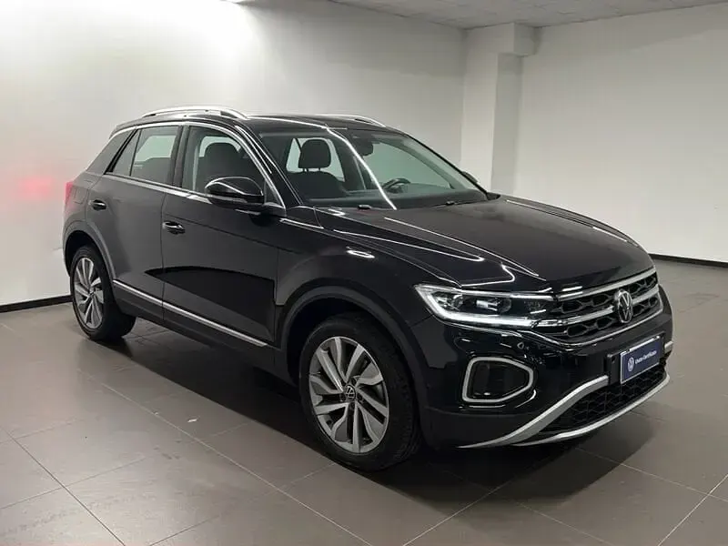 Usata VW T-Roc Style 110 CV (80 kW) 2023 Nero SUV