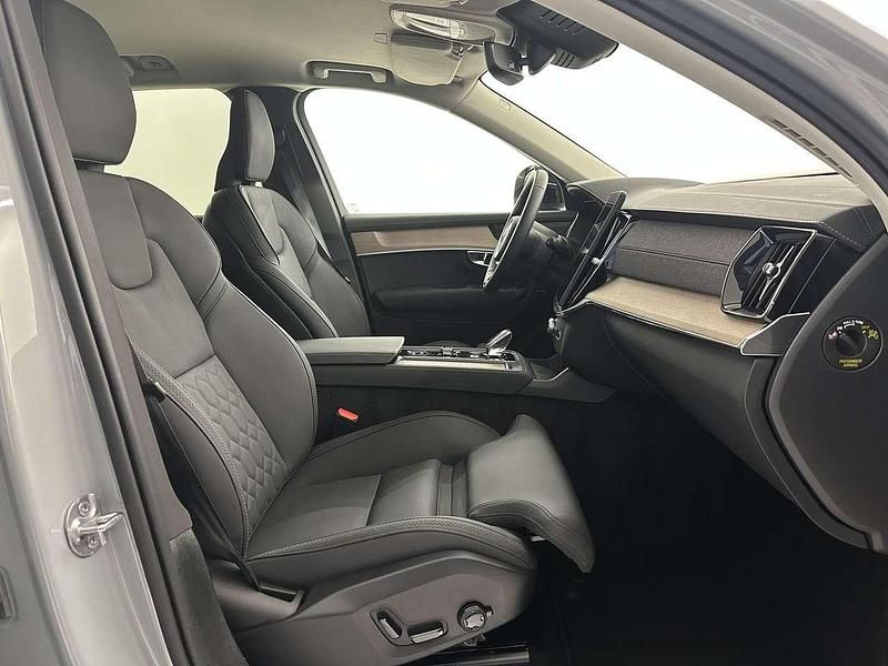 Usata Volvo XC90 Plus 455 CV (334 kW) 2025 Grigio SUV