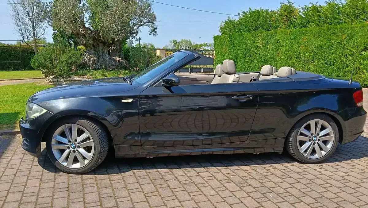 Usata BMW 120 Cabriolet 170 CV (125 kW) 2009 Cabrio