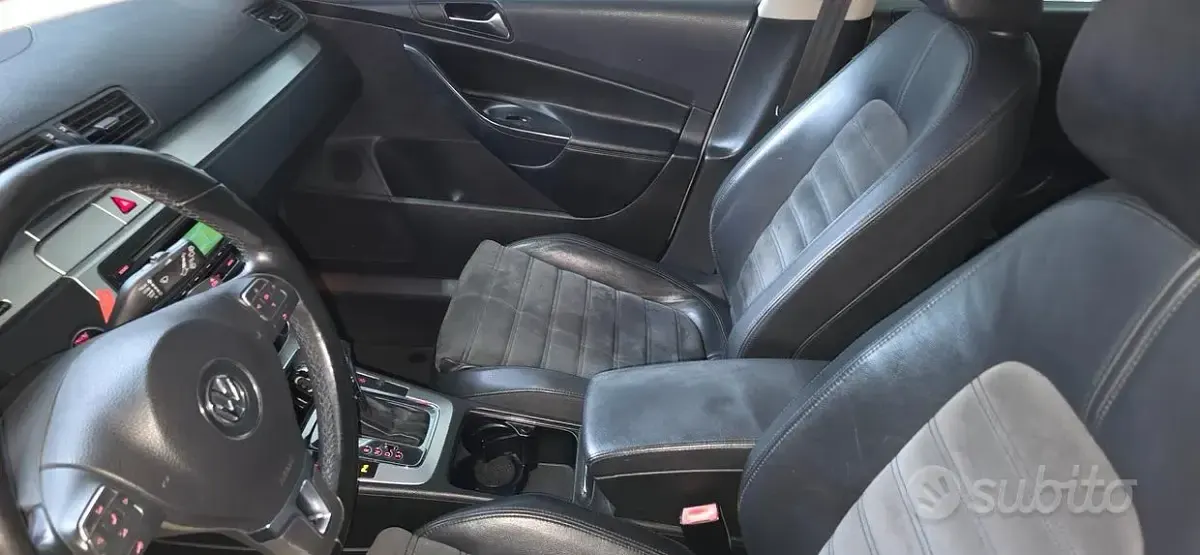 Usata VW Passat Highline 143 CV (105 kW) 2010 Grigio Station wagon