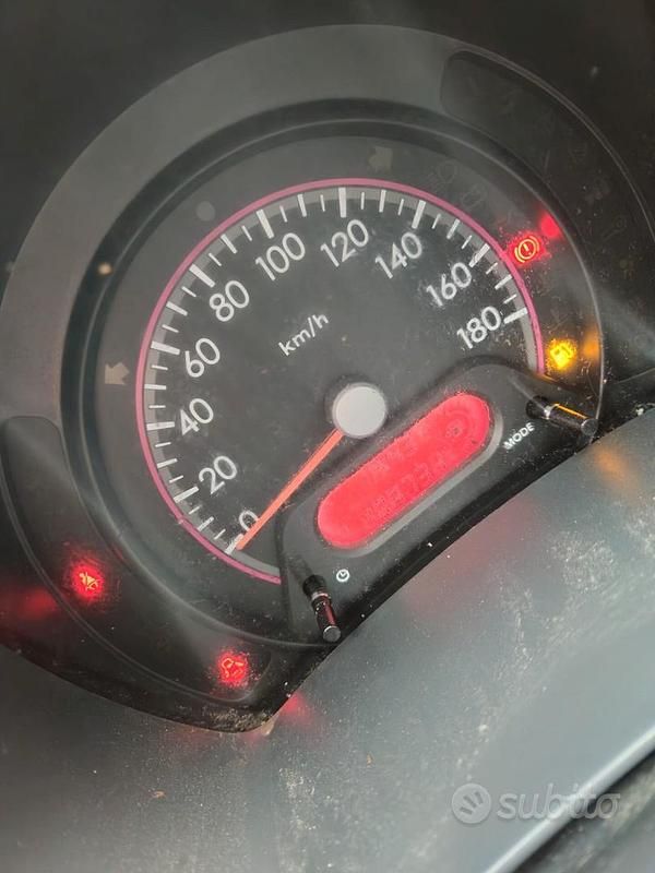 Usata Suzuki Alto GLX 67 CV (49 kW) 2010 Bianco Utilitaria