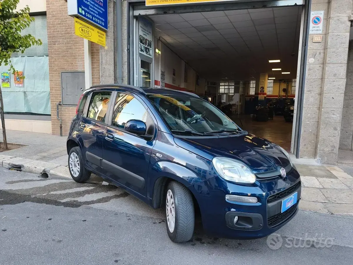 Usata Fiat Panda Pop 69 CV (50 kW) 2014 Blu Utilitaria