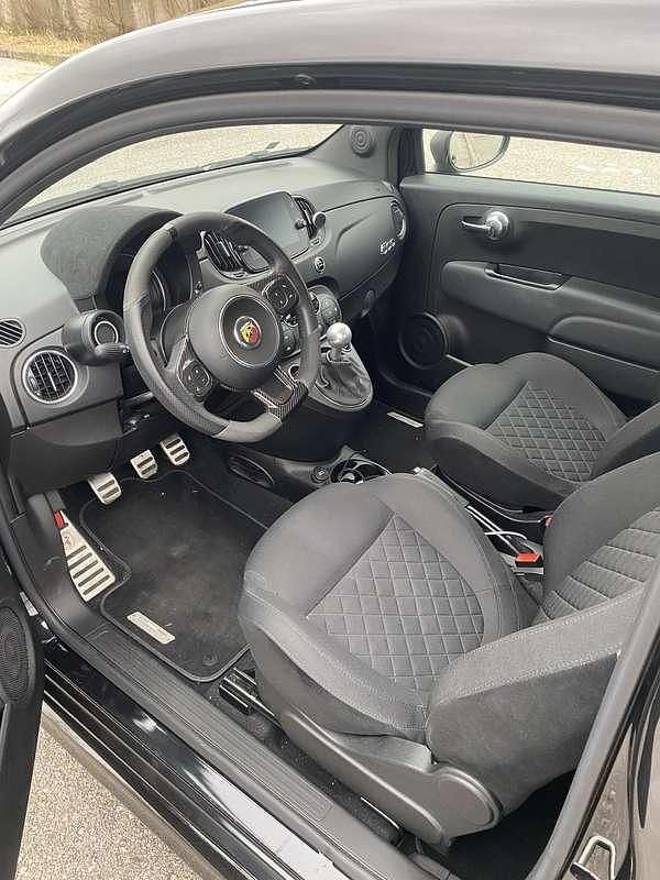 Usata Abarth 695 179 CV (131 kW) 2024 Utilitaria