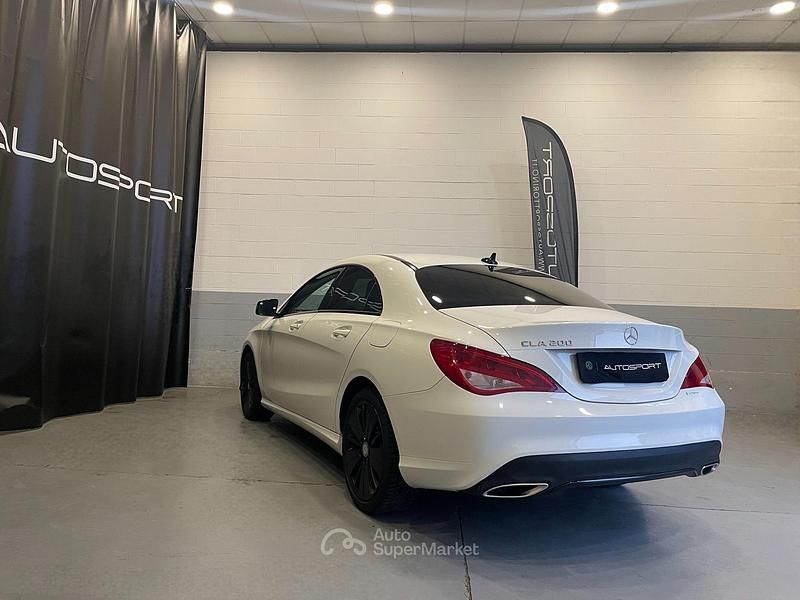 Usata Mercedes CLA200 136 CV (100 kW) 2017 Bianco Berlina