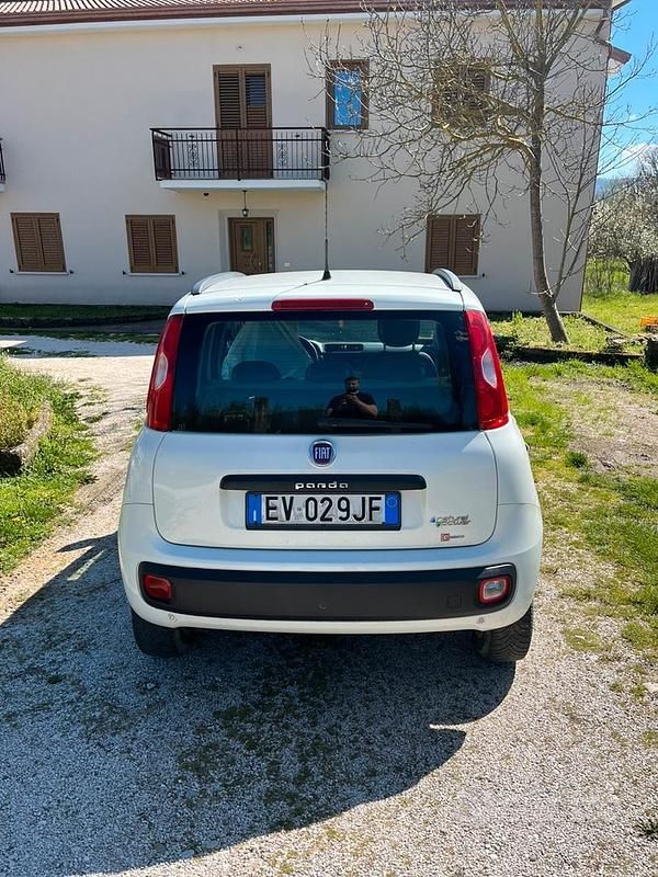 Usata Fiat Panda 85 CV (62 kW) 2014 Utilitaria