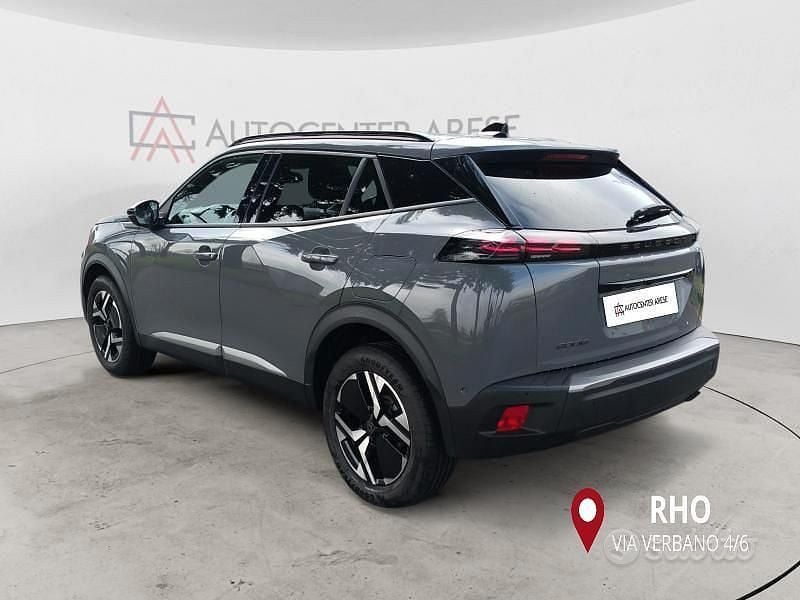 Usata Peugeot 2008 Allure 101 CV (74 kW) 2025 Giallo SUV