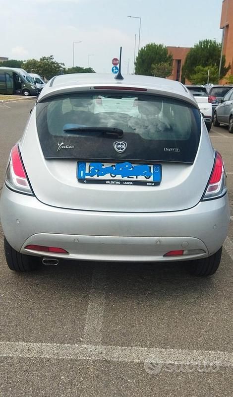 Usata Lancia Ypsilon 69 CV (50 kW) 2021 Utilitaria