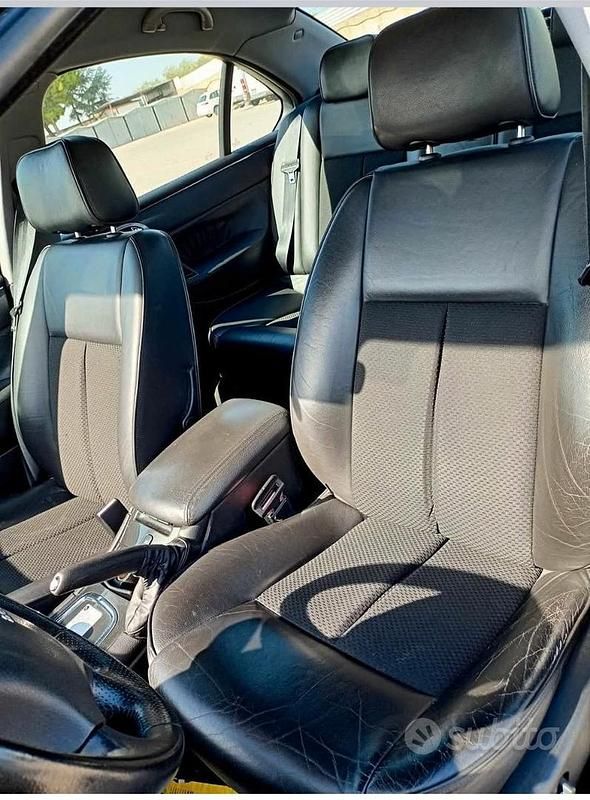 Usata Peugeot 607 204 CV (150 kW) 2005 Blu Berlina