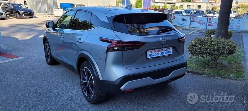 Usata Nissan Qashqai Style Edition 140 CV (102 kW) 2022 Argento SUV