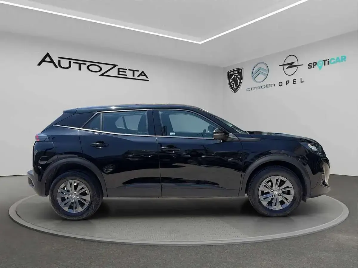 Usata Peugeot 2008 Active 131 CV (96 kW) 2022 Nero SUV