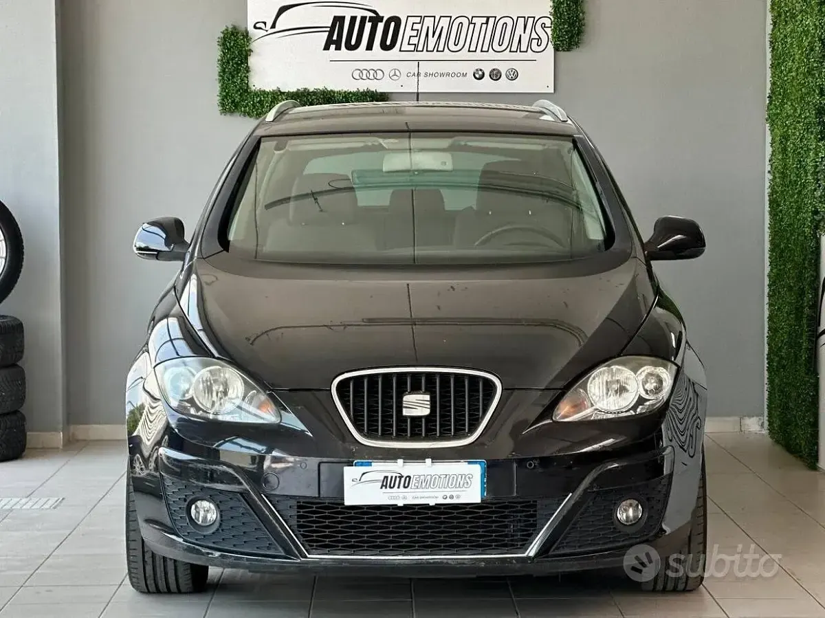 Usata Seat Altea 105 CV (77 kW) 2011 Nero Monovolume