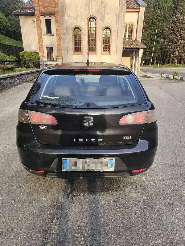 Usata Seat Ibiza Reference 69 CV (50 kW) 2007 Nero Utilitaria