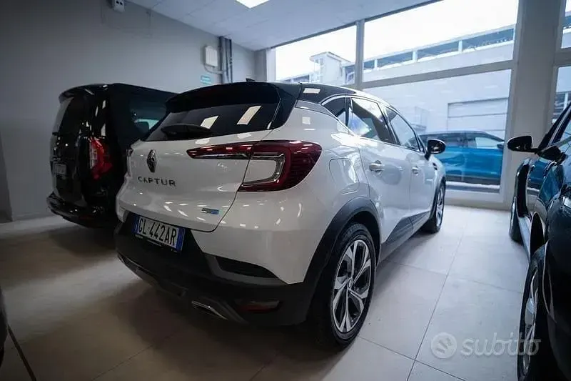Usata Renault Captur RS Line 145 CV (106 kW) 2022 Other SUV