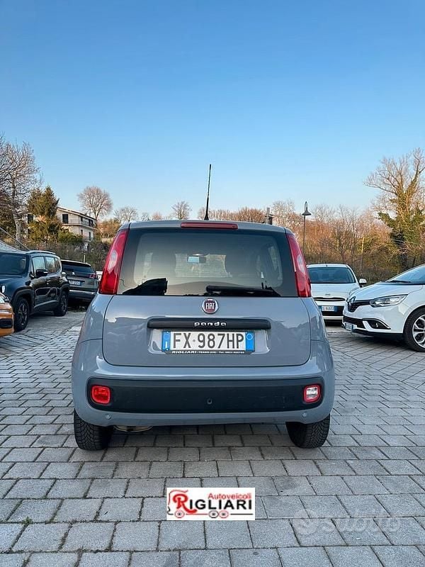 Usata Fiat Panda Connect 69 CV (50 kW) 2019 Blu Utilitaria