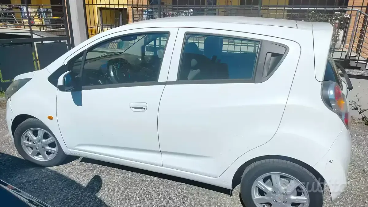 Usata Chevrolet Spark 68 CV (50 kW) 2011 Utilitaria