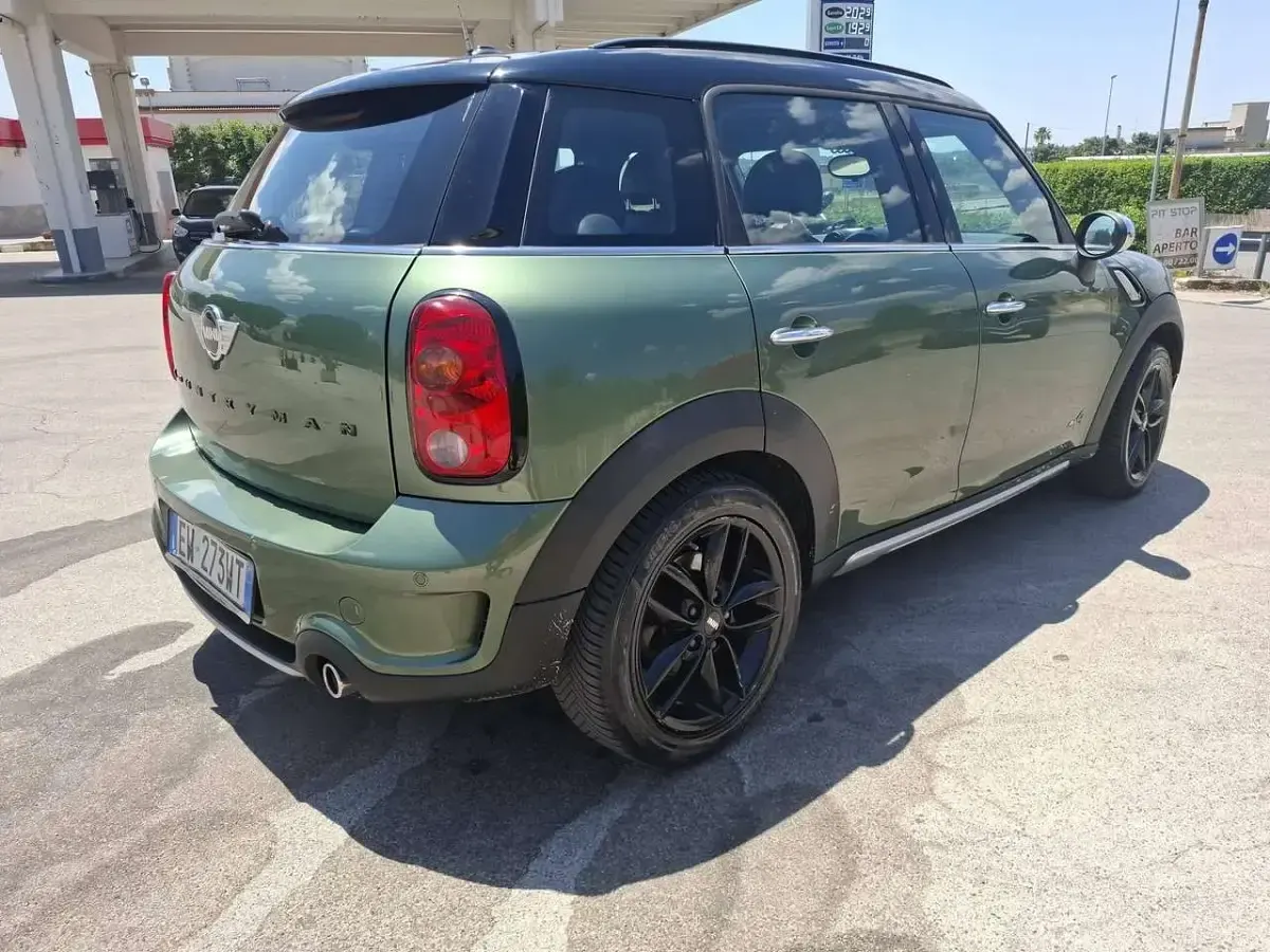 Usata Mini Cooper SD Countryman 143 CV (105 kW) 2014 Verde SUV