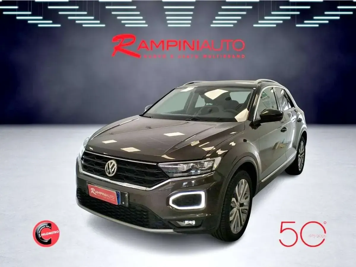 Usata VW T-Roc 150 CV (110 kW) 2018 Marrone SUV