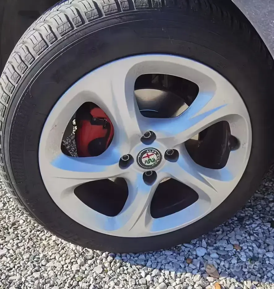 Usata Alfa Romeo MiTo 79 CV (58 kW) 2018 Grigio Utilitaria