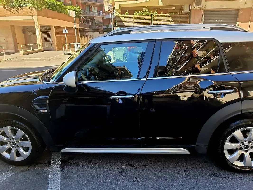 Usata Mini Cooper D Countryman Business 150 CV (110 kW) 2018 Nero SUV