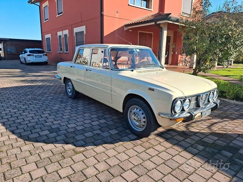 Usata Alfa Romeo Giulia Super 1970 Bianco Berlina