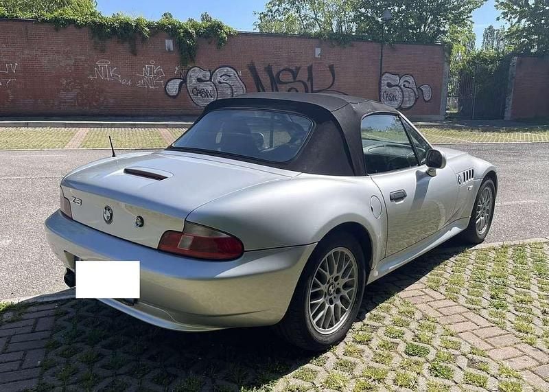 Usata BMW Z3 118 CV (86 kW) 2002 Argento Cabrio