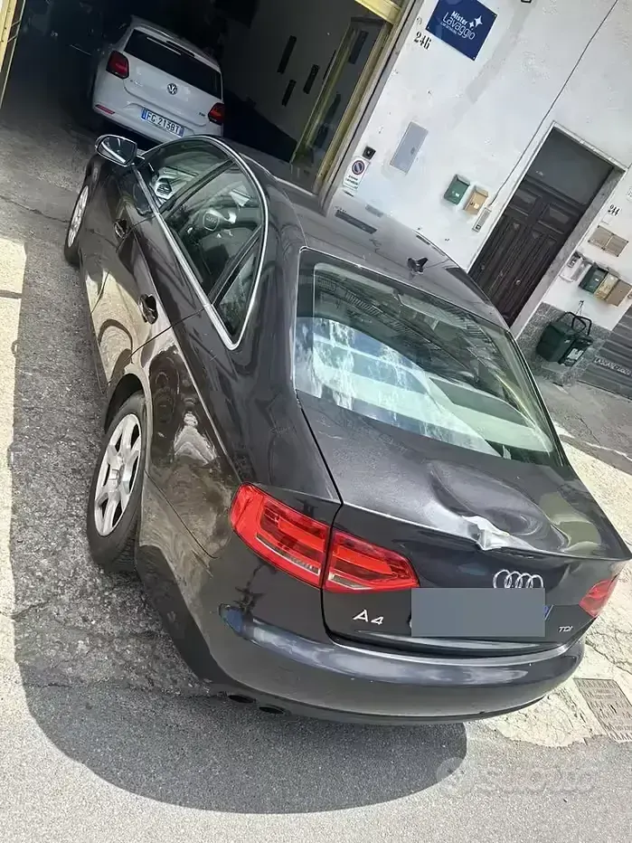 Usata Audi A4 136 CV (100 kW) 2014 Grigio Berlina