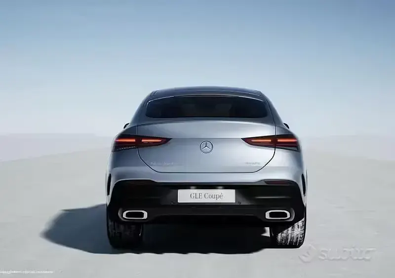 Nuova Mercedes GLE350 197 CV (144 kW) 2026 Grigio SUV