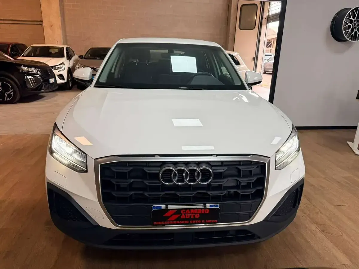 Usata Audi Q2 Business Plus 116 CV (85 kW) 2022 Bianco SUV