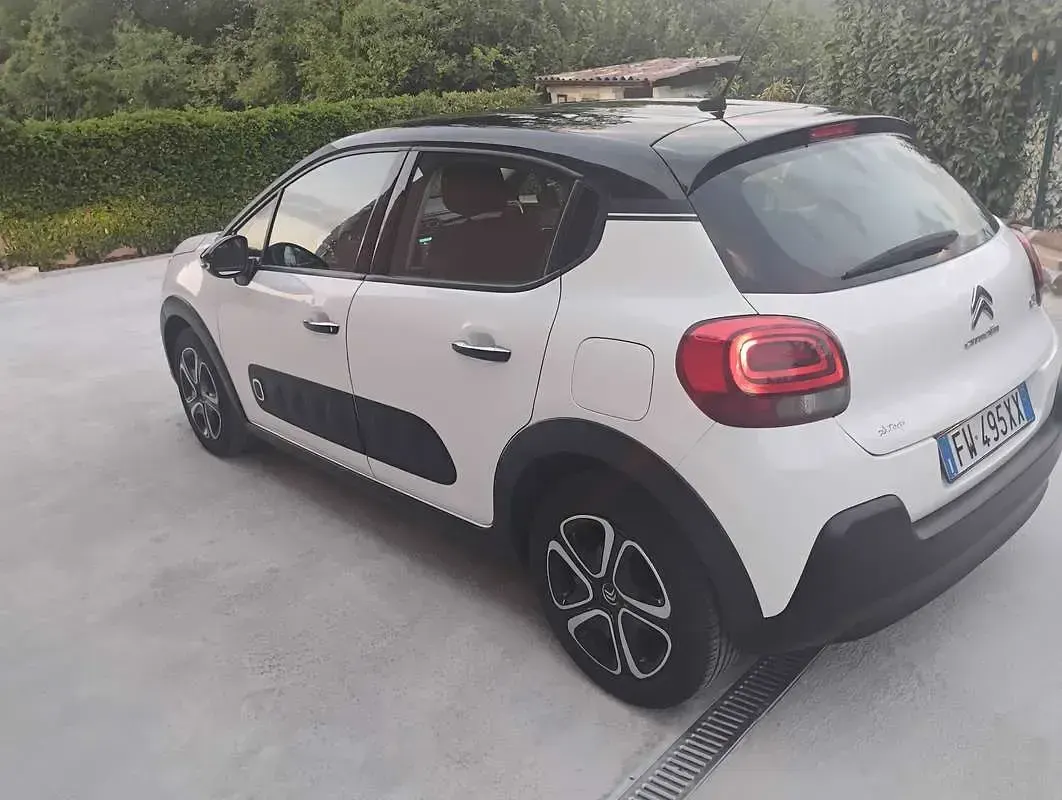 Usata Citroën C3 Shine 102 CV (75 kW) 2019 Utilitaria