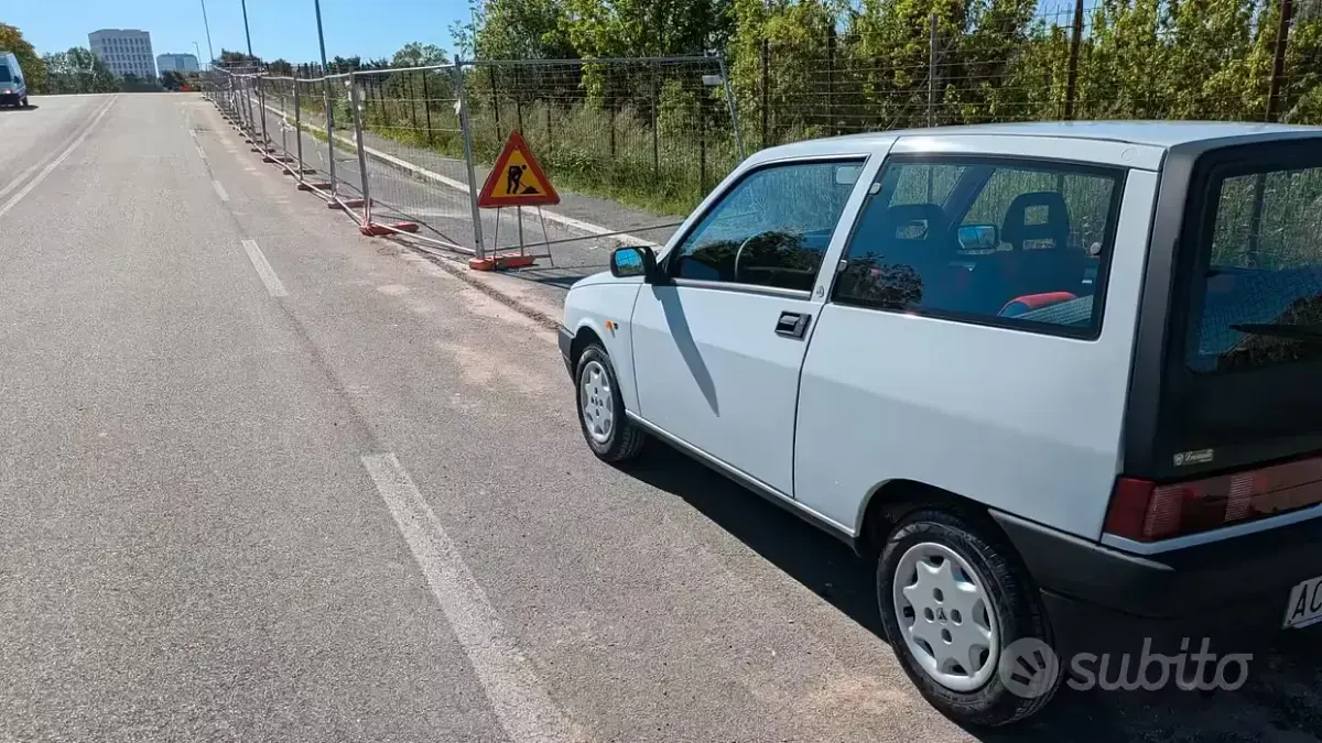 Usata Autobianchi Y10 54 CV (39 kW) 1995 Bianco Utilitaria