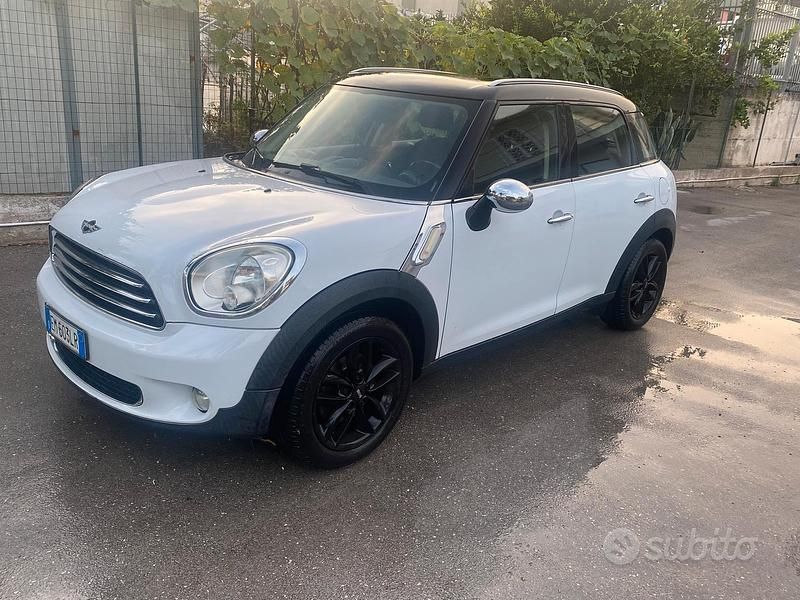 Usata Mini Countryman 122 CV (89 kW) 2012 Bianco SUV