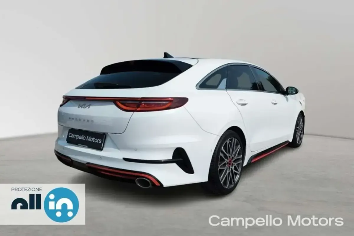 Usata Kia ProCeed GT 204 CV (150 kW) 2022 Bianco Station wagon