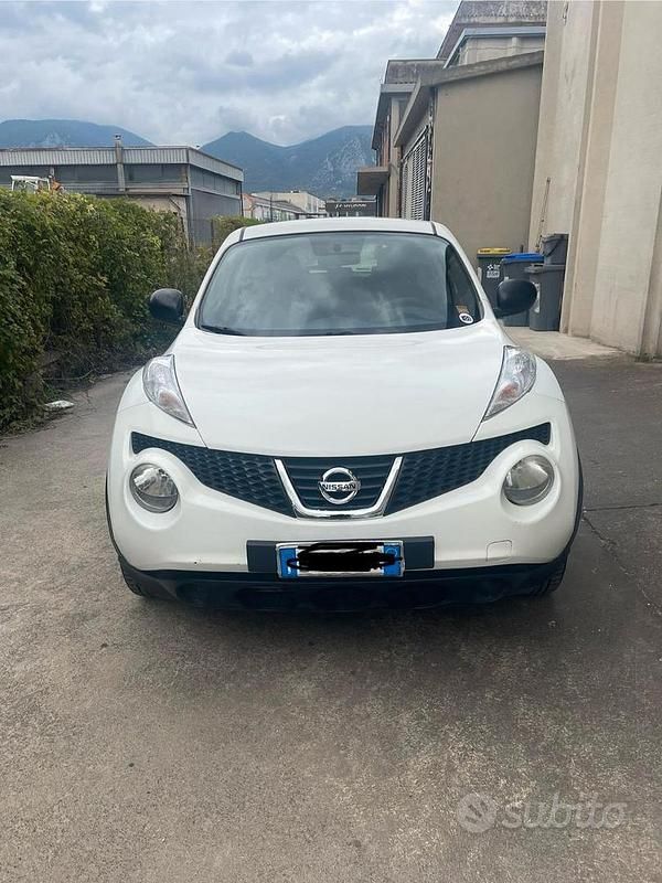 Bianco Usata 2013 Nissan Juke SUV | 6500 € (Ottimo prezzo) - Immagine 1/4