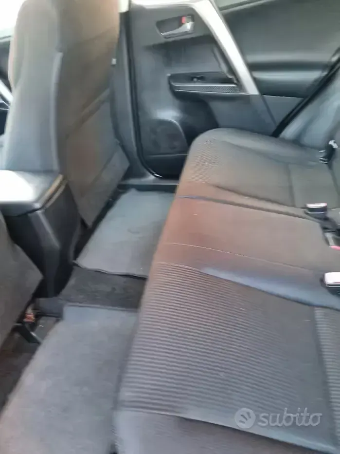 Usata Toyota RAV4 124 CV (91 kW) 2014 Bianco SUV