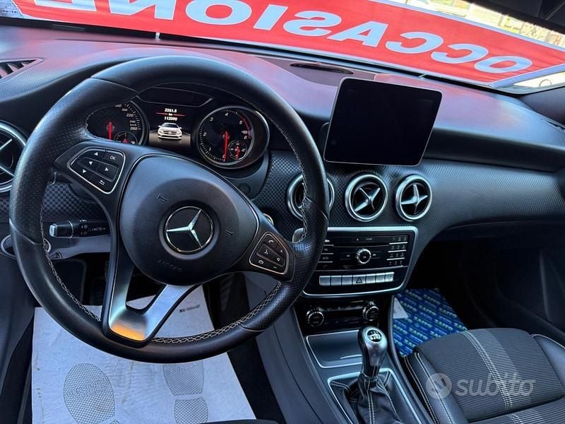 Occasion Mercedes A200 136 ch (100 kW) 2017 Noir Berline