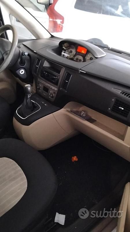 Usata Lancia Musa 101 CV (74 kW) 2007 Monovolume