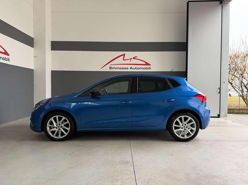 Usata Seat Ibiza FR 116 CV (85 kW) 2025 Azzurro metallizzato Berlina