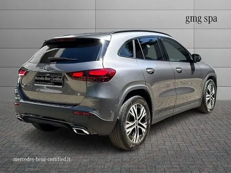 Usata Mercedes GLA200 Advanced 150 CV (110 kW) 2025 Grigio SUV