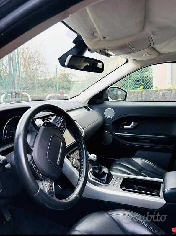 Usata Land Rover Range Rover evoque Dynamic 150 CV (110 kW) 2014 Nero SUV