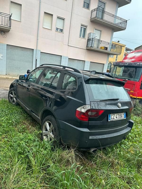 Usata BMW X3 150 CV (110 kW) 2007 Nero SUV