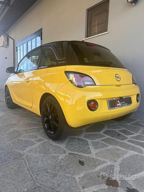 Usata Opel Adam Jam 70 CV (51 kW) 2017 Giallo Utilitaria