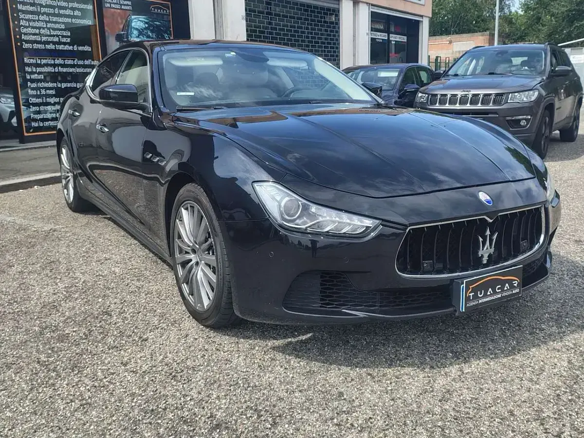 Usata Maserati Ghibli 275 CV (202 kW) 2017 Nero Berlina