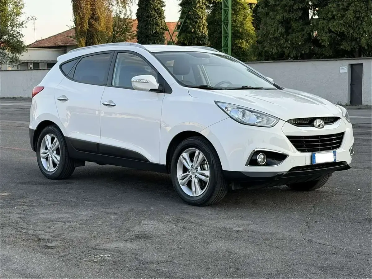 Usata Hyundai ix35 Comfort 163 CV (119 kW) 2012 Nero SUV