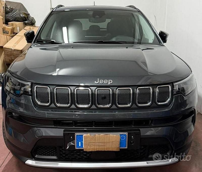 Usata Jeep Compass 130 CV (95 kW) 2023 Grigio SUV