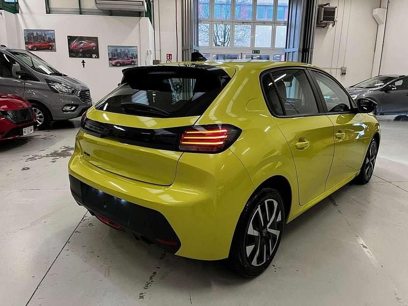 Usata Peugeot 208 Active 101 CV (74 kW) 2024 Giallo Utilitaria