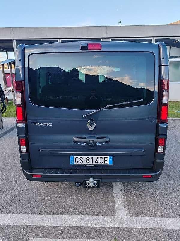 Usata Renault Trafic Equilibre 150 CV (110 kW) 2024 Grigio Monovolume
